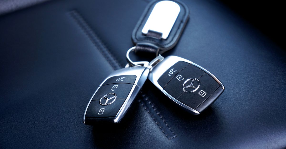 Nissan car key fob — North York Key Guard Locksmiths