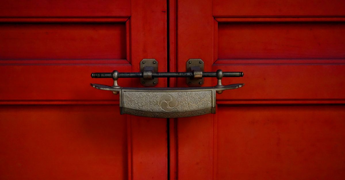 High-Security Locks and Door Hardware Built for Storefronts and Offices — North York Key Guard Locksmiths