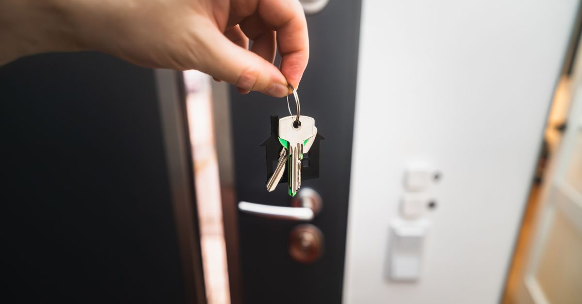 Why Home Lock Rekeying Belongs at the Top of Your Moving Checklist — North York Key Guard Locksmiths